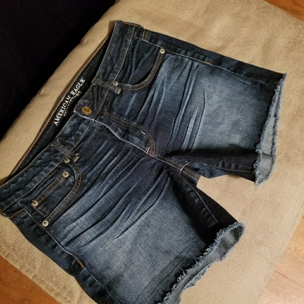 AE shorts